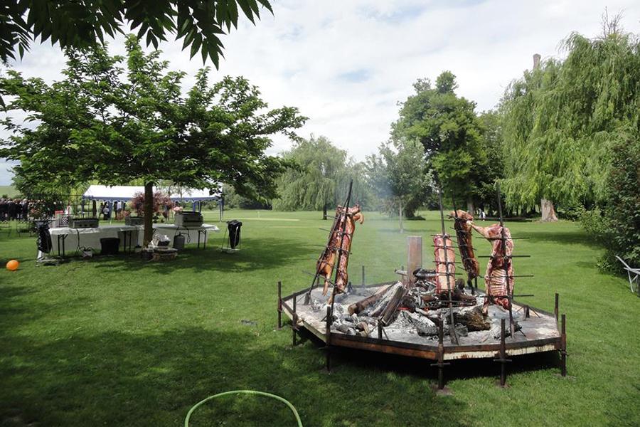 Traiteur m&eacute;di&eacute;val Cher 18